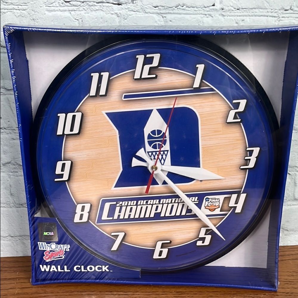 Duke University 2010 National Basketball Championship WinCraft Wall Clock NIB